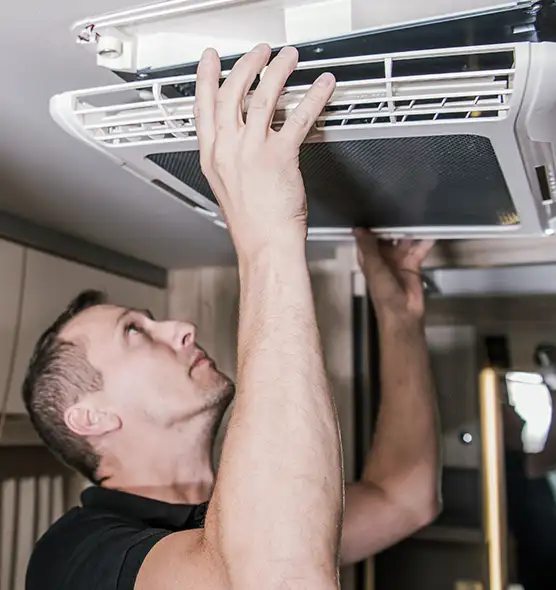  Professional Licensed And Insured Cleaners in Evans, CO